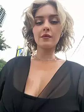KellyKeler from StripChat is Freechat