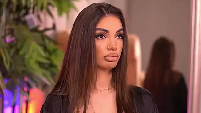 KendalJolly from StripChat is Freechat