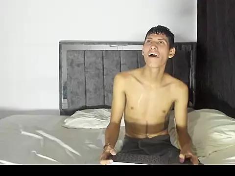 kevin_sexlove2 from StripChat is Freechat