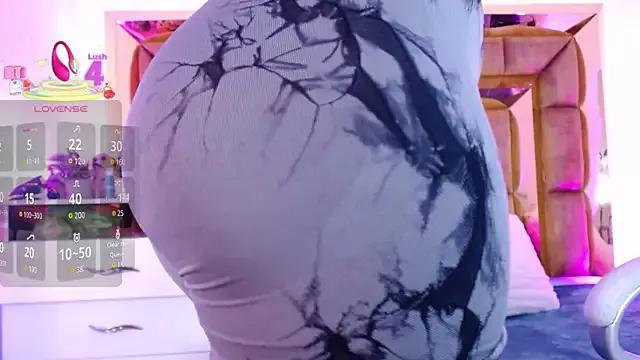 Kimberly_lopez_ from StripChat is Freechat