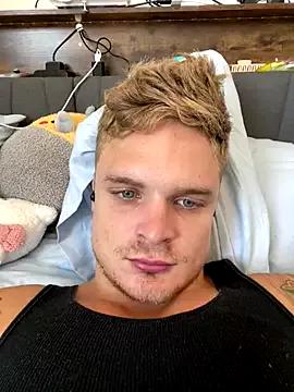 King_Kev_ from StripChat is Freechat