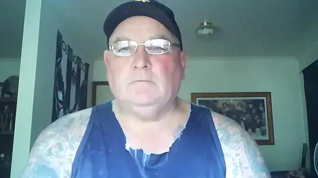 KINKYBLUEYES69 from StripChat is Freechat