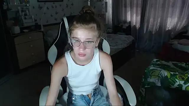 Teen sex cams free adult cams: check-out the satisfaction of conversing and c2c with our stunning models, who will teach you all about seduction and dreams with their smoking hot shapes.