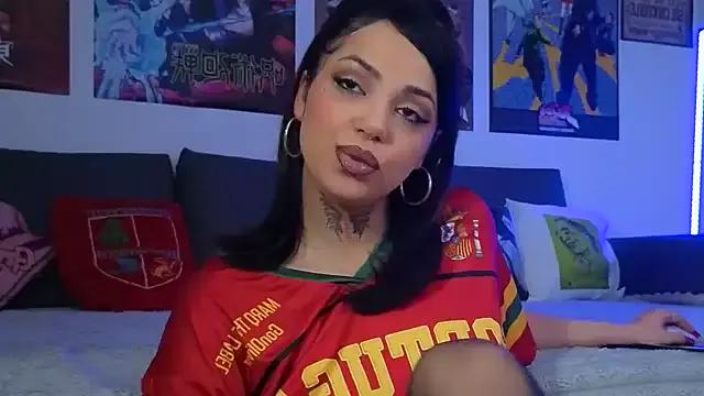 KiraQuinn1 from StripChat is Freechat