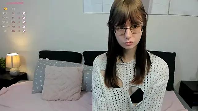 Teen sex cams free adult cams: check-out the satisfaction of conversing and c2c with our stunning models, who will teach you all about seduction and dreams with their smoking hot shapes.