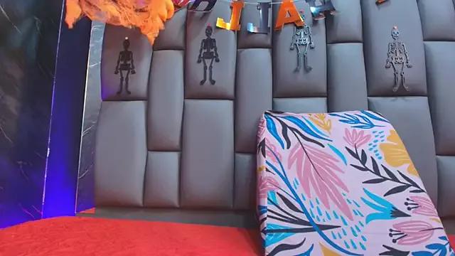 Teen sex cams free adult cams: check-out the satisfaction of conversing and c2c with our stunning models, who will teach you all about seduction and dreams with their smoking hot shapes.