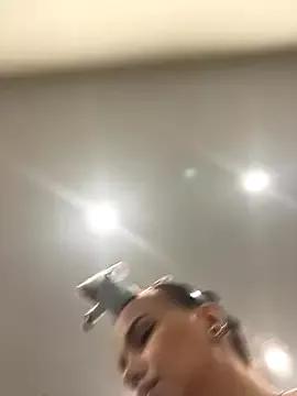 KissMeSasha from StripChat is Freechat