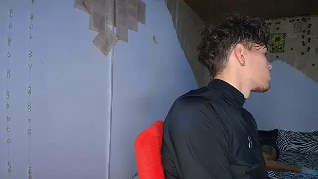 Teen sex cams free adult cams: check-out the satisfaction of conversing and c2c with our stunning models, who will teach you all about seduction and dreams with their smoking hot shapes.