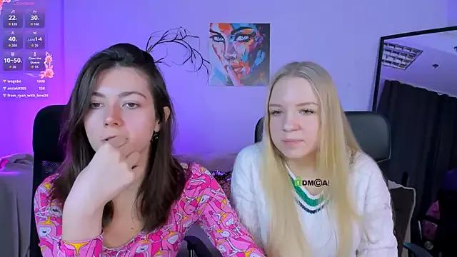 Teen sex cams free adult cams: check-out the satisfaction of conversing and c2c with our stunning models, who will teach you all about seduction and dreams with their smoking hot shapes.