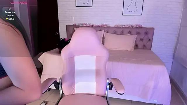 Teen sex cams free adult cams: check-out the satisfaction of conversing and c2c with our stunning models, who will teach you all about seduction and dreams with their smoking hot shapes.
