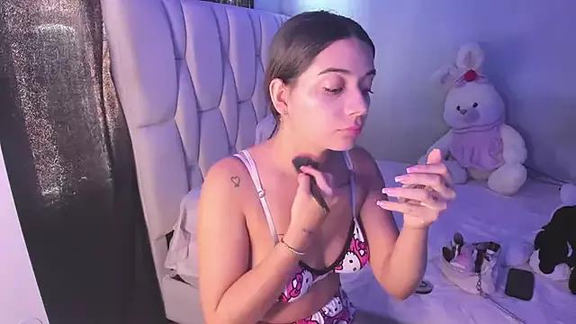 Teen sex cams free adult cams: check-out the satisfaction of conversing and c2c with our stunning models, who will teach you all about seduction and dreams with their smoking hot shapes.