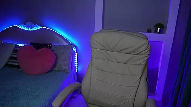 KittysLina from StripChat is Freechat
