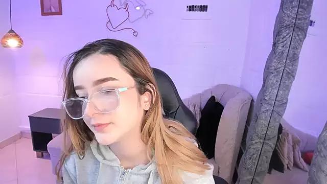 kristal_joi_dl from StripChat is Freechat