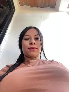 KrystalEvanss from StripChat is Freechat