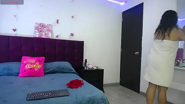 Teen sex cams free adult cams: check-out the satisfaction of conversing and c2c with our stunning models, who will teach you all about seduction and dreams with their smoking hot shapes.