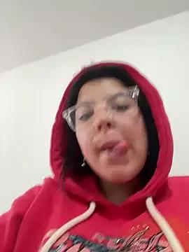 Kylie2211 from StripChat is Freechat