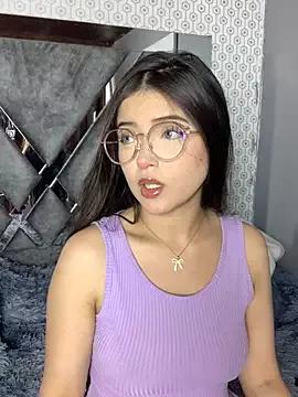 KyliePink_ from StripChat is Freechat