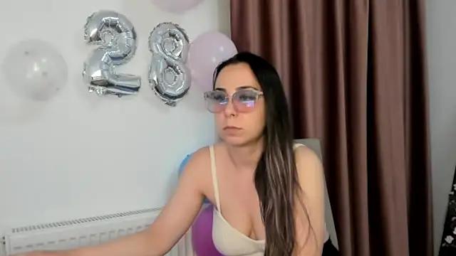 Teen sex cams free adult cams: check-out the satisfaction of conversing and c2c with our stunning models, who will teach you all about seduction and dreams with their smoking hot shapes.