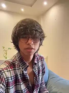 lamourdemavie from StripChat is Freechat