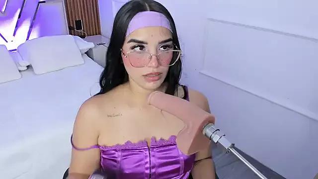 Teen sex cams free adult cams: check-out the satisfaction of conversing and c2c with our stunning models, who will teach you all about seduction and dreams with their smoking hot shapes.