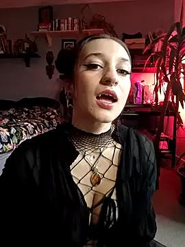 laradoom from StripChat is Freechat