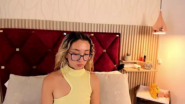 Teen sex cams free adult cams: check-out the satisfaction of conversing and c2c with our stunning models, who will teach you all about seduction and dreams with their smoking hot shapes.