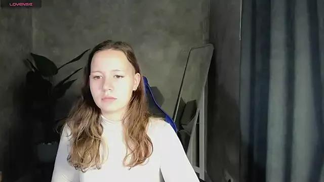 Laura_Bennett from StripChat is Freechat