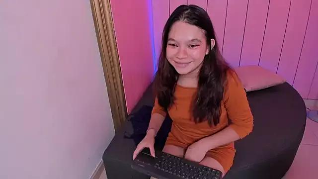 Teen sex cams free adult cams: check-out the satisfaction of conversing and c2c with our stunning models, who will teach you all about seduction and dreams with their smoking hot shapes.