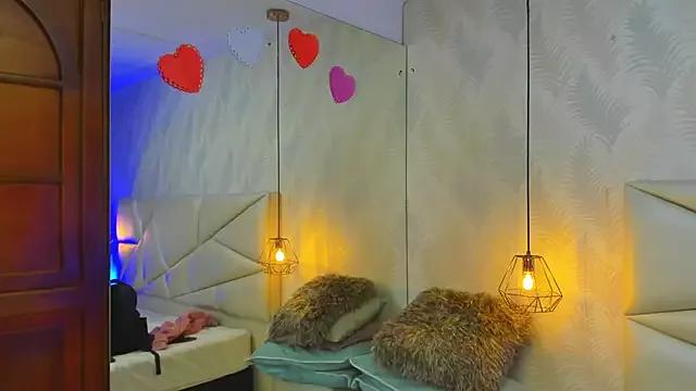 Teen sex cams free adult cams: check-out the satisfaction of conversing and c2c with our stunning models, who will teach you all about seduction and dreams with their smoking hot shapes.