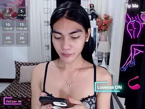 LAVIDALENATS from StripChat is Freechat