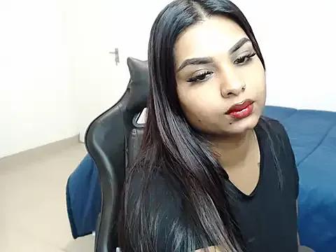 layla_amin from StripChat is Freechat