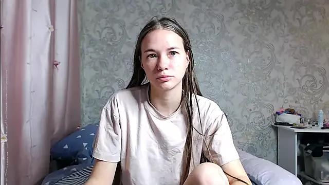 leila_bambi_ from StripChat is Freechat