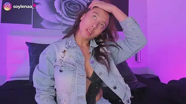 Teen sex cams free adult cams: check-out the satisfaction of conversing and c2c with our stunning models, who will teach you all about seduction and dreams with their smoking hot shapes.