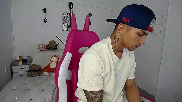 Teen sex cams free adult cams: check-out the satisfaction of conversing and c2c with our stunning models, who will teach you all about seduction and dreams with their smoking hot shapes.