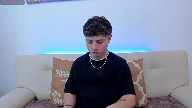 Teen sex cams free adult cams: check-out the satisfaction of conversing and c2c with our stunning models, who will teach you all about seduction and dreams with their smoking hot shapes.