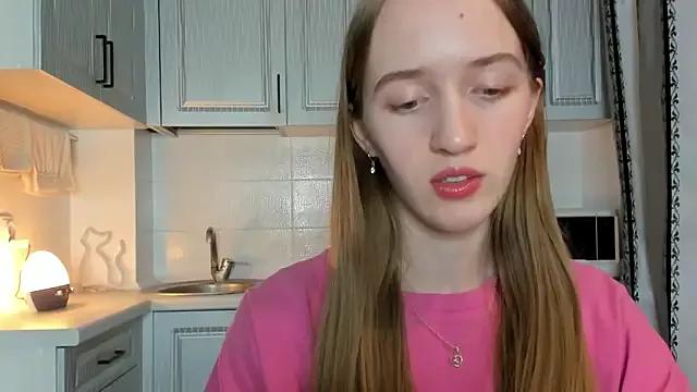 leslie_my_lovee from StripChat is Freechat