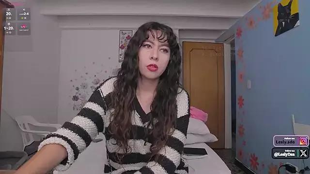 leslyyu from StripChat is Freechat