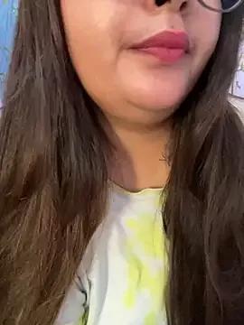 leylafleece from StripChat is Freechat
