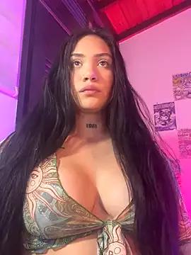 liahouses from StripChat is Freechat