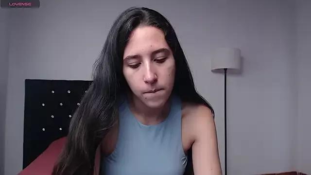 lilacream from StripChat is Freechat