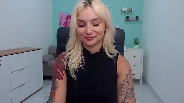 LilFleurish from StripChat is Freechat