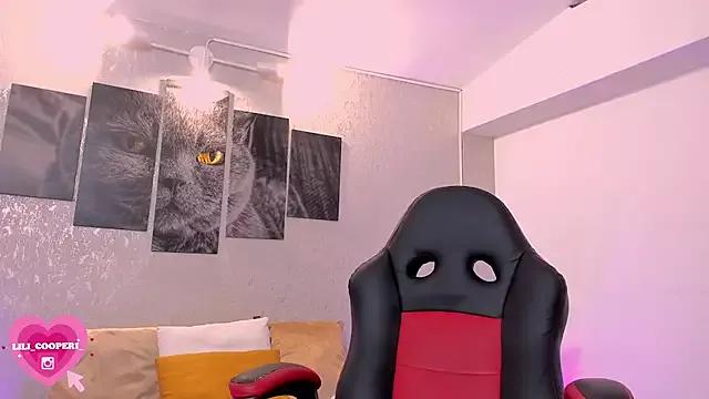 Teen sex cams free adult cams: check-out the satisfaction of conversing and c2c with our stunning models, who will teach you all about seduction and dreams with their smoking hot shapes.
