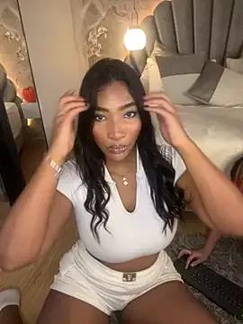 lilith_storm from StripChat is Freechat