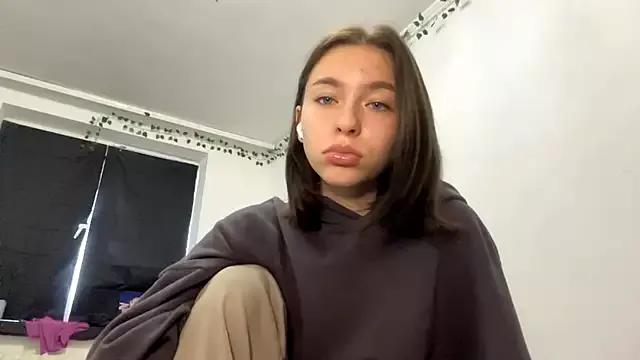 Teen sex cams free adult cams: check-out the satisfaction of conversing and c2c with our stunning models, who will teach you all about seduction and dreams with their smoking hot shapes.