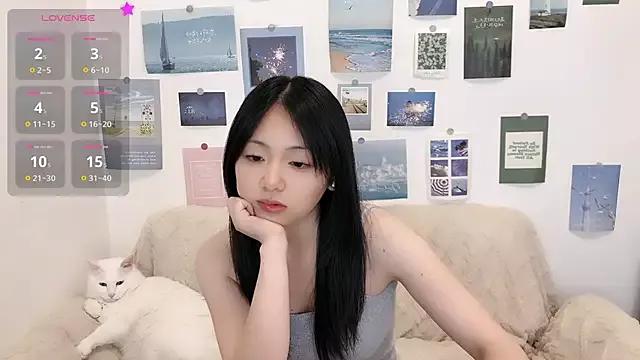 LiLiYbaby from StripChat is Freechat