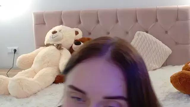 Teen sex cams free adult cams: check-out the satisfaction of conversing and c2c with our stunning models, who will teach you all about seduction and dreams with their smoking hot shapes.