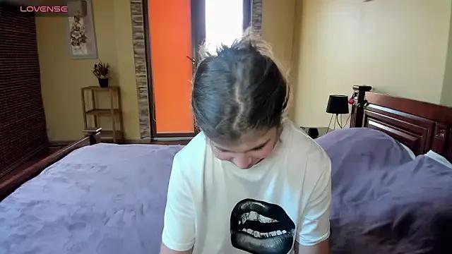 Teen sex cams free adult cams: check-out the satisfaction of conversing and c2c with our stunning models, who will teach you all about seduction and dreams with their smoking hot shapes.