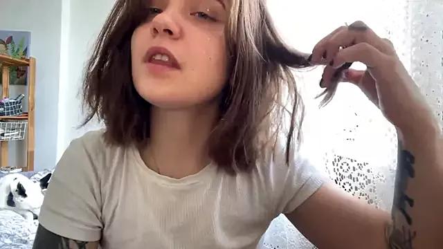LIME_GINGER from StripChat is Freechat