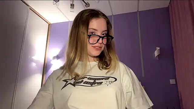 Teen sex cams free adult cams: check-out the satisfaction of conversing and c2c with our stunning models, who will teach you all about seduction and dreams with their smoking hot shapes.