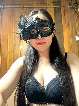 Linda288 from StripChat is Freechat